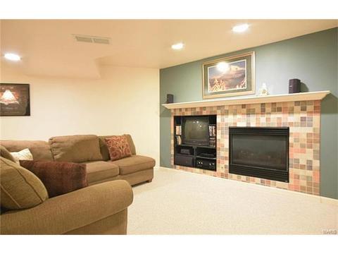 1150 Westrun Dr, Ballwin, MO 63021 photo 31