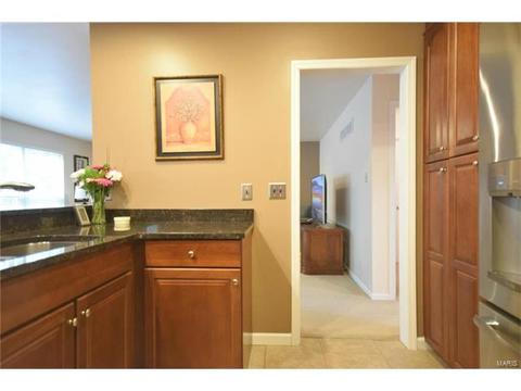 1150 Westrun Dr, Ballwin, MO 63021 photo 17