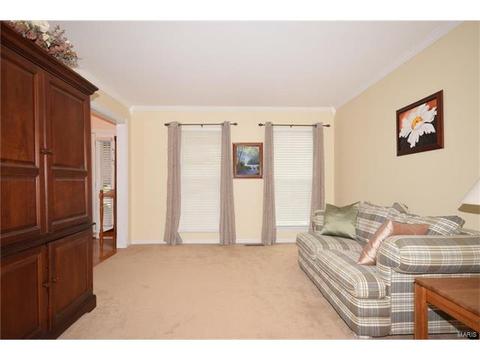 1150 Westrun Dr, Ballwin, MO 63021 photo 36