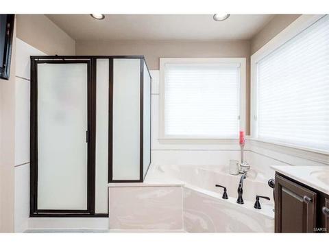 635 Avondale Dr, Saint Peters, MO 63376 photo 22