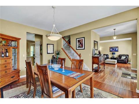 1065 Green Briar Hills Dr, O'fallon, MO 63366 photo 7