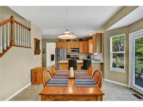 1065 Green Briar Hills Dr, O'fallon, MO 63366 photo 15