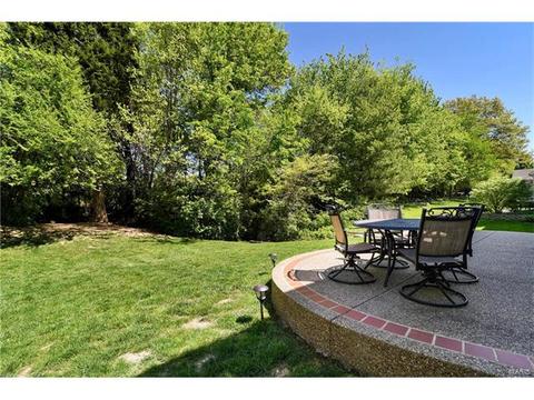 1065 Green Briar Hills Dr, O'fallon, MO 63366 photo 34