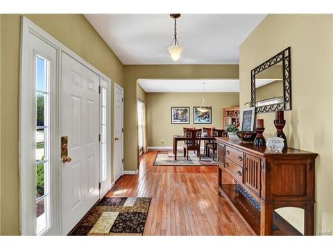 1065 Green Briar Hills Dr, O'fallon, MO 63366 photo 5