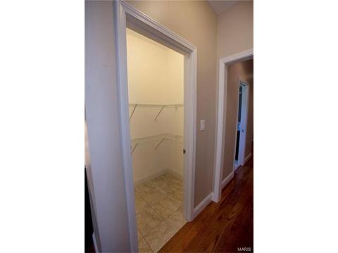 306 Essen Ln, Ballwin, MO 63021 photo 14