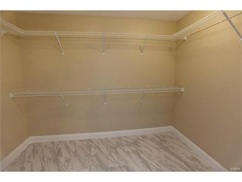306 Essen Ln, Ballwin, MO 63021 photo 24