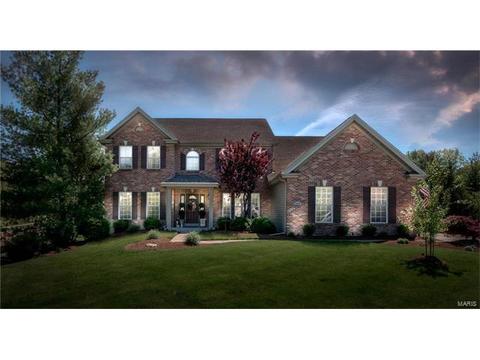 1125 Kiefer Ridge Ct, Ballwin, MO 63021 photo 2