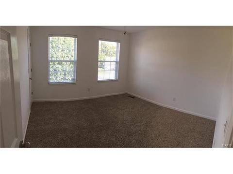 24 Red Cedar Parc Ct, O'fallon, MO 63368 photo 8