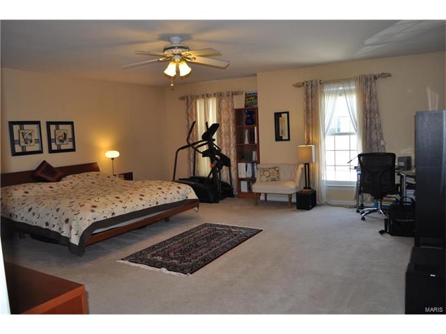 219 Windy Acres Estates Dr, Ballwin, MO 63021 photo 11