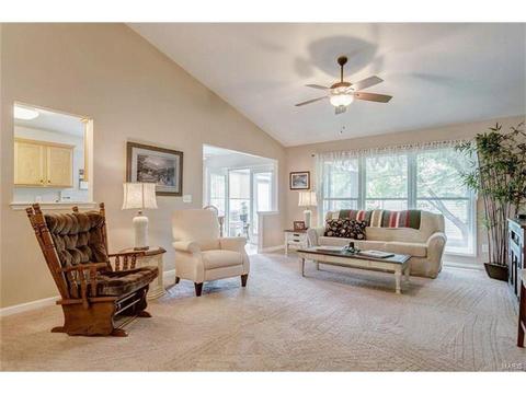 60 Summit Pointe Ct, Saint Charles, MO 63301 photo 11