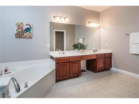 233 Irish Hound Dr, O'fallon, MO 63368 photo 15