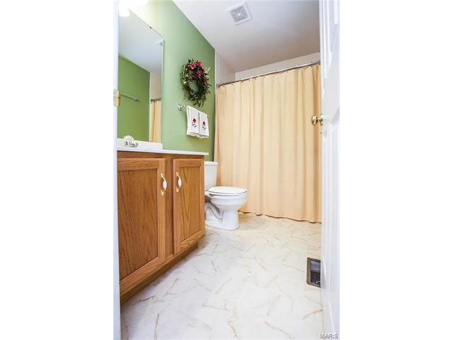 908 Westerfield, Weldon Spring, MO 63304 photo 20