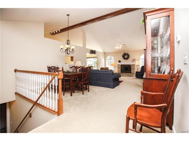 908 Westerfield, Weldon Spring, MO 63304 photo 4