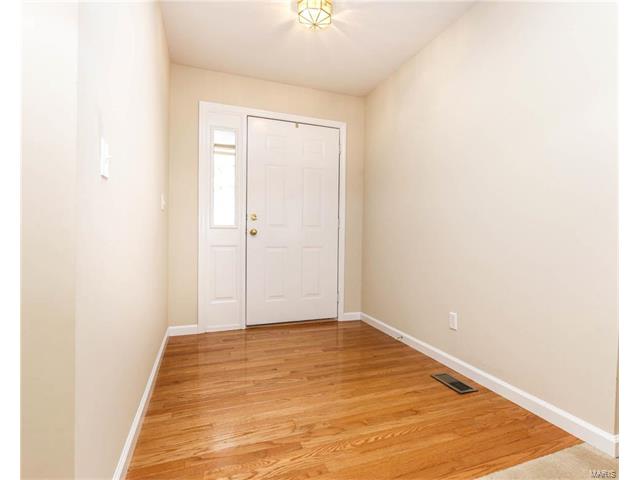 908 Westerfield, Weldon Spring, MO 63304 photo 3