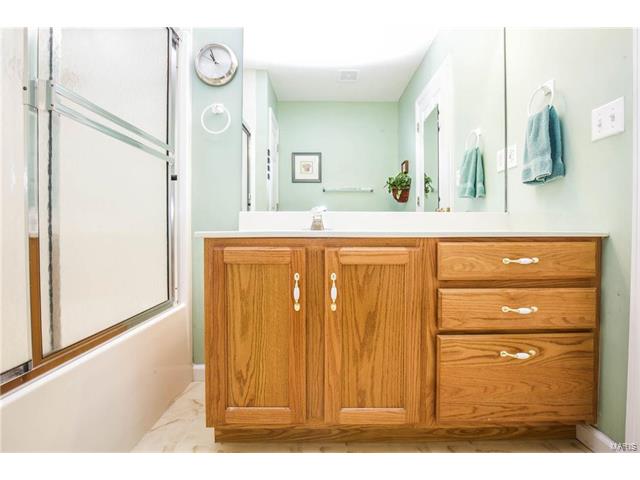 908 Westerfield, Weldon Spring, MO 63304 photo 17