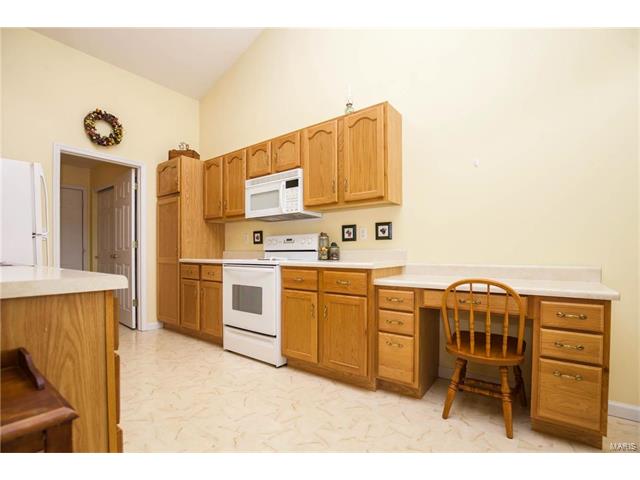 908 Westerfield, Weldon Spring, MO 63304 photo 11