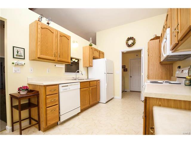908 Westerfield, Weldon Spring, MO 63304 photo 12