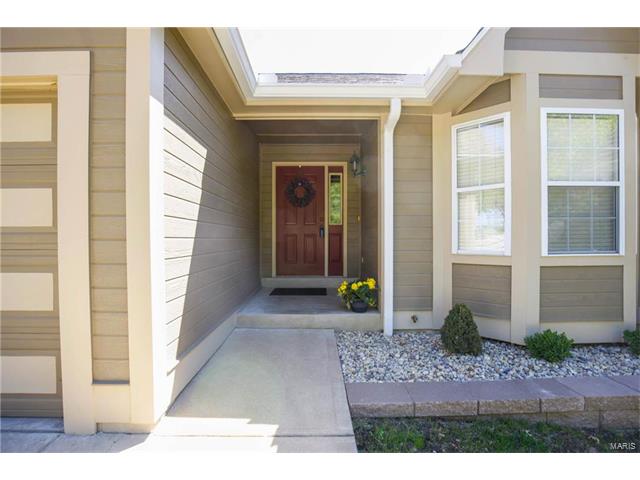 908 Westerfield, Weldon Spring, MO 63304 photo 2