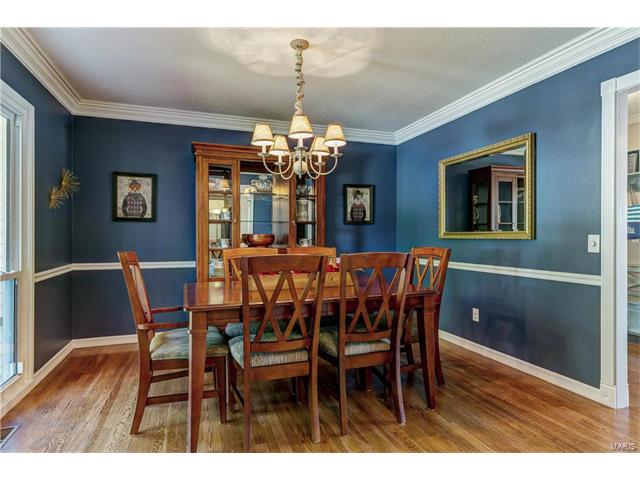 1020 Dutch Ml, Ballwin, MO 63011 photo 4