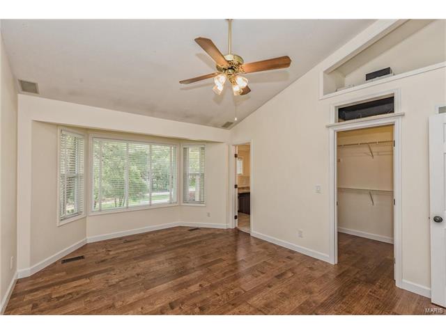 1035 Johanna Dr, Ballwin, MO 63021 photo 22