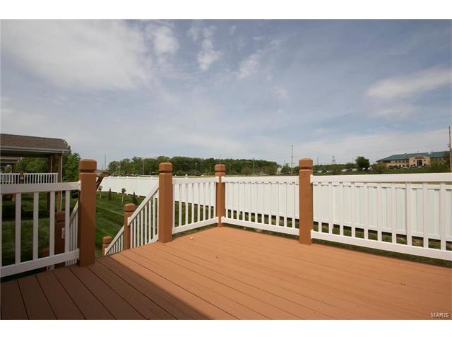 225 Crystal Ridge Dr, O'fallon, MO 63366 photo 17