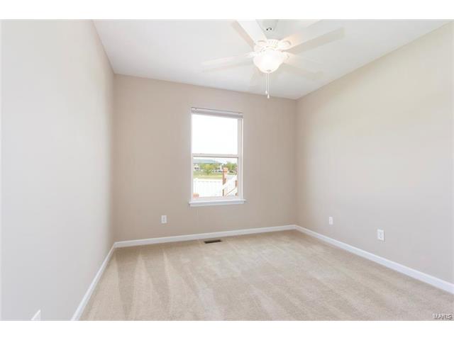 225 Crystal Ridge Dr, O'fallon, MO 63366 photo 13