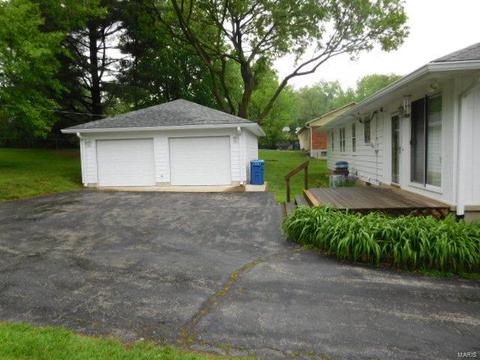 121 Lock, Ballwin, MO 63011 photo 2