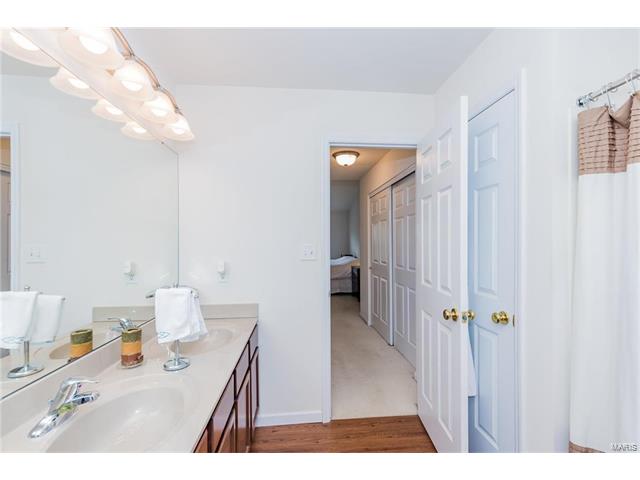 172 Baxter Commons Dr, Ballwin, MO 63011 photo 29
