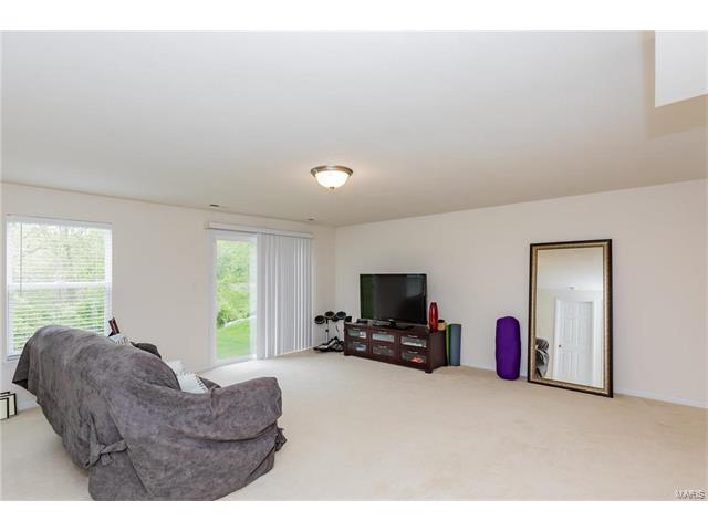 172 Baxter Commons Dr, Ballwin, MO 63011 photo 36