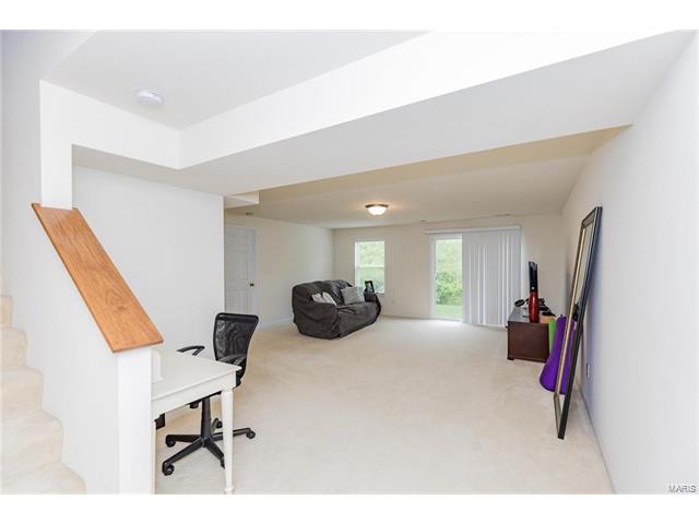 172 Baxter Commons Dr, Ballwin, MO 63011 photo 38