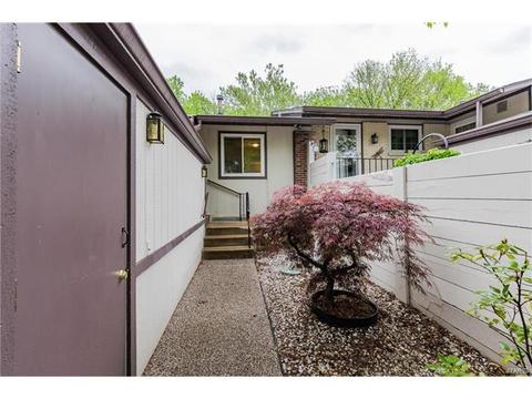 715 Knickerbacker Dr, Ballwin, MO 63021 photo 1