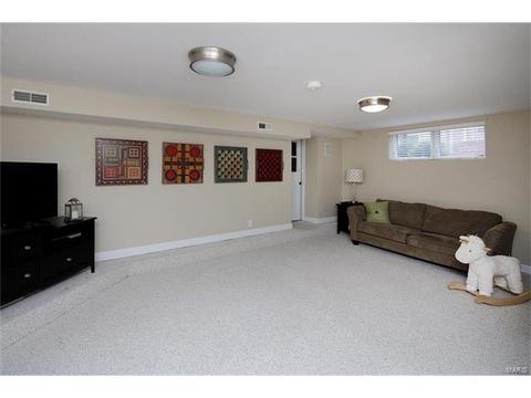 232 Edwin Ave, Glendale, MO 63122 photo 12