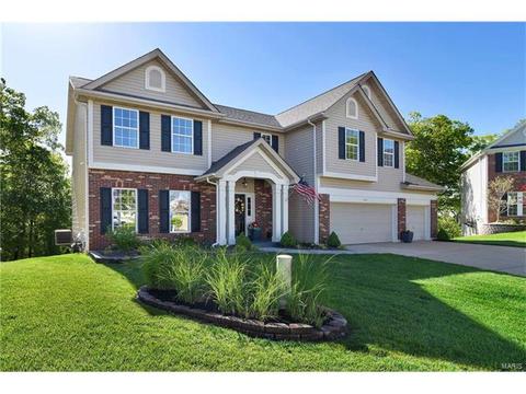 606 Legends Blfs, Eureka, MO 63025 photo 2