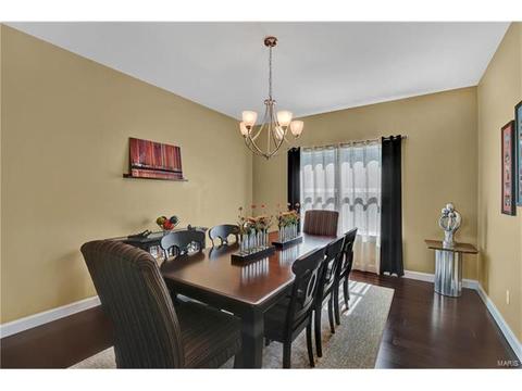 606 Legends Blfs, Eureka, MO 63025 photo 21