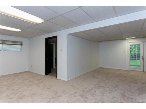 278 Oak Path Dr, Ballwin, MO 63011 photo 15