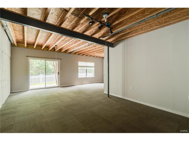 976 Shire Ln, Eureka, MO 63025 photo 19