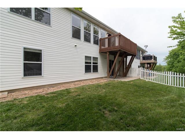 976 Shire Ln, Eureka, MO 63025 photo 23