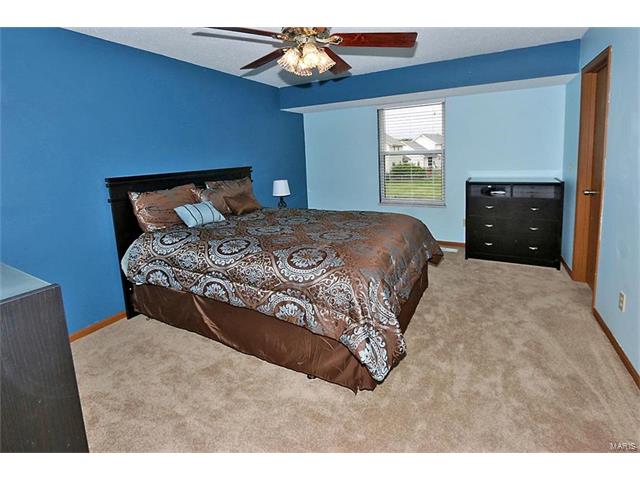 333 Birmingham Dr, O'fallon, MO 63366 photo 12