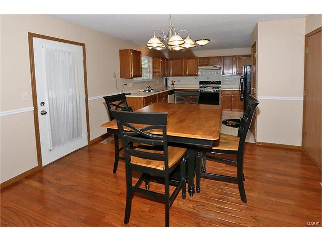 333 Birmingham Dr, O'fallon, MO 63366 photo 7