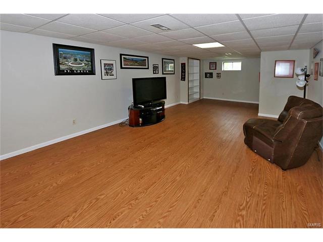 333 Birmingham Dr, O'fallon, MO 63366 photo 17