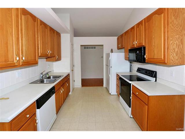 10 Limerick, O'fallon, MO 63366 photo 8