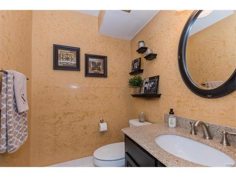 929 Camargo Dr, Ballwin, MO 63011 photo 18