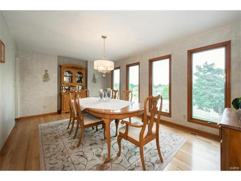 12 New Haven Ct, Weldon Spring, MO 63304 photo 8