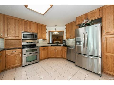 12 New Haven Ct, Weldon Spring, MO 63304 photo 11