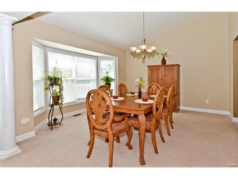 320 Thoreau Blvd, O'fallon, MO 63366 photo 8