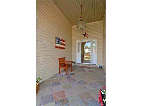 320 Thoreau Blvd, O'fallon, MO 63366 photo 2