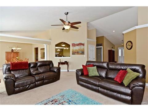 320 Thoreau Blvd, O'fallon, MO 63366 photo 7