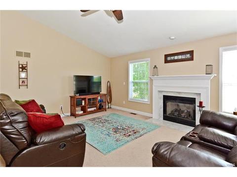 320 Thoreau Blvd, O'fallon, MO 63366 photo 5