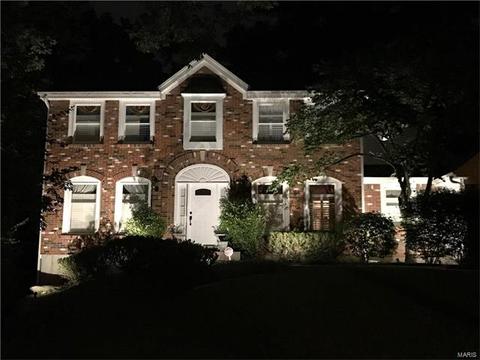 305 Redwood Frst, Ballwin, MO 63021 photo 2