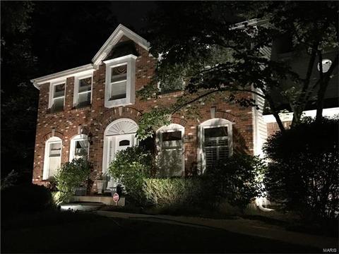 305 Redwood Frst, Ballwin, MO 63021 photo 4
